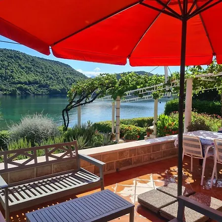 Ana Διαμέρισμα *