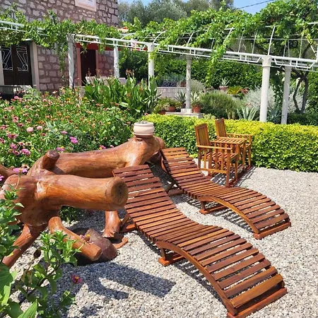 Ana Διαμέρισμα